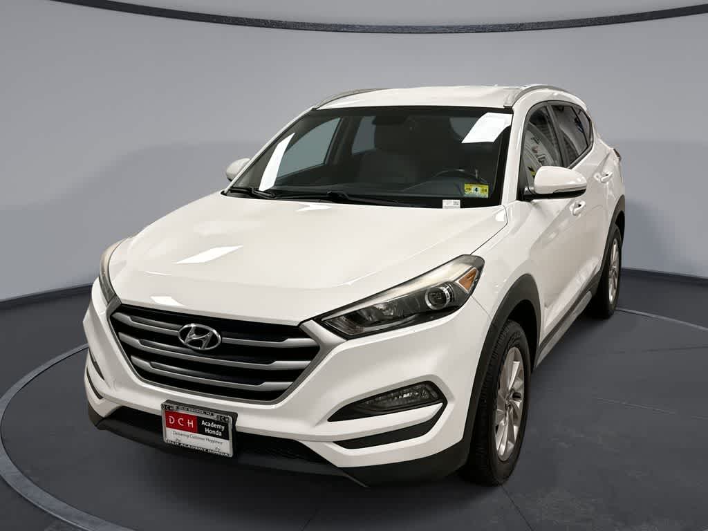 2017 Hyundai Tucson SE Plus AWD photo