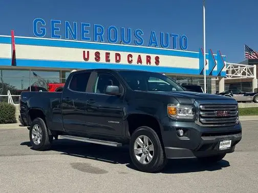 2017 GMC Canyon 4WD SLE 4WD photo