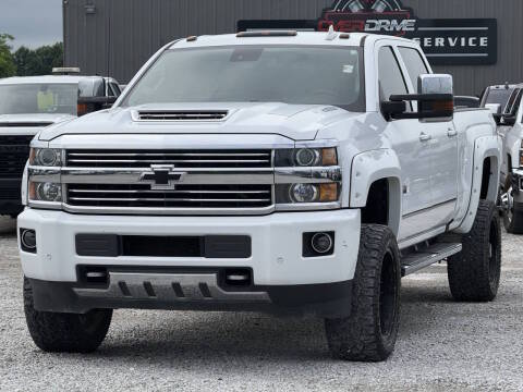 2017 Chevrolet Silverado 2500HD High Country 4WD photo