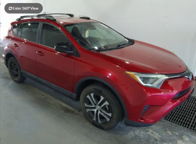 2017 Toyota RAV4 LE AWD photo