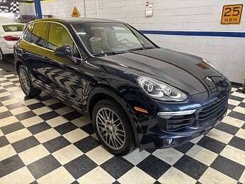 2017 Porsche Cayenne AWD photo