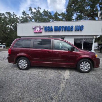 2017 Dodge Grand Caravan SE FWD photo