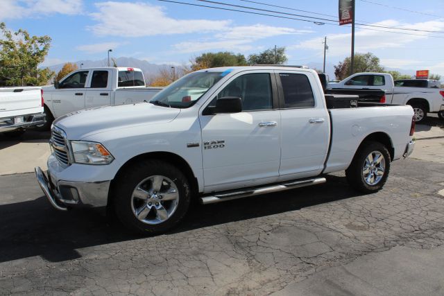 2016 Ram 1500 Big Horn 4WD photo