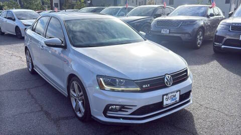 2017 Volkswagen Jetta GLI FWD photo