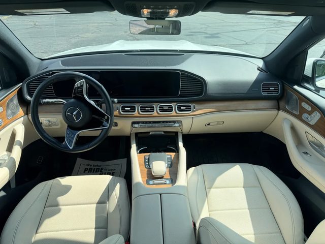 2015 Mercedes-Benz S-Class S 550 AWD photo