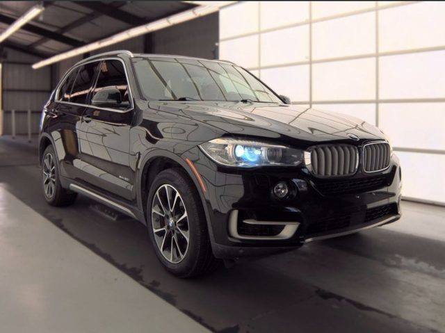 2017 BMW X5 xDrive50i AWD photo