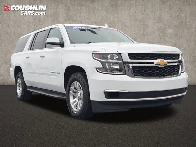 2017 Chevrolet Suburban LS 4WD photo