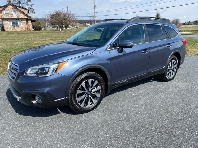 2017 Subaru Outback Limited AWD photo