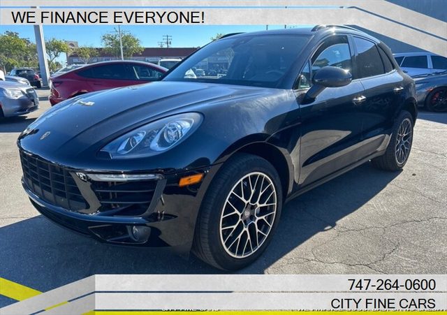 2017 Porsche Macan S AWD photo