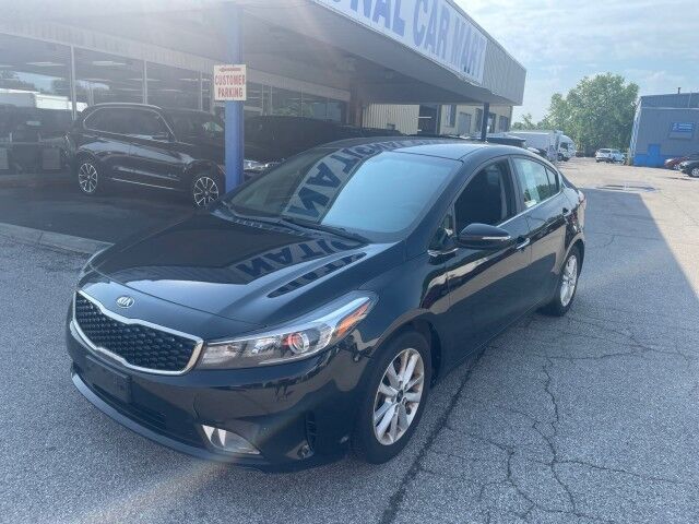 2017 Kia Forte FWD photo