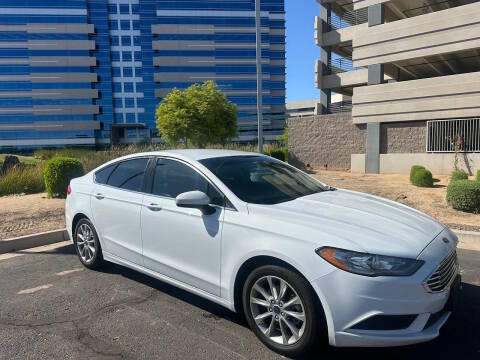 2017 Ford Fusion SE FWD photo