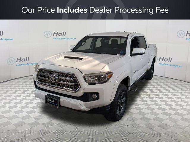 2017 Toyota Tacoma TRD Sport 4WD photo