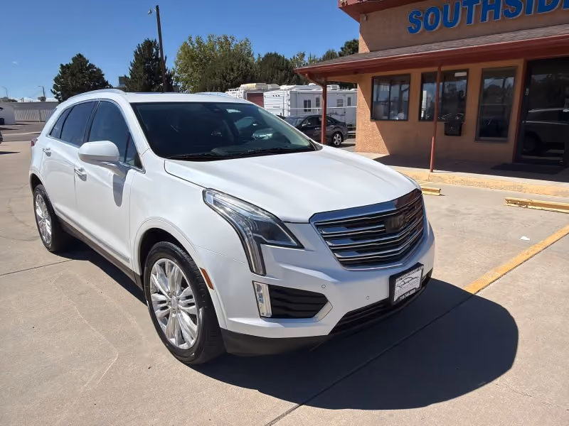 2017 Cadillac XT5 Premium Luxury FWD FWD photo