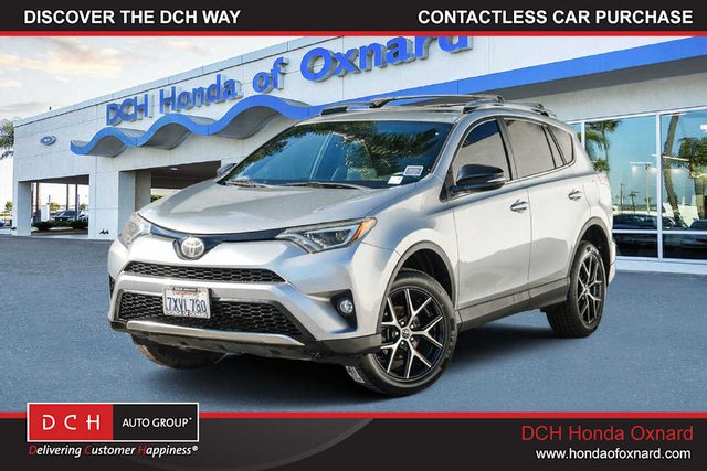 2017 Toyota RAV4 SE FWD photo