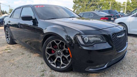 2017 Chrysler 300 300S RWD photo