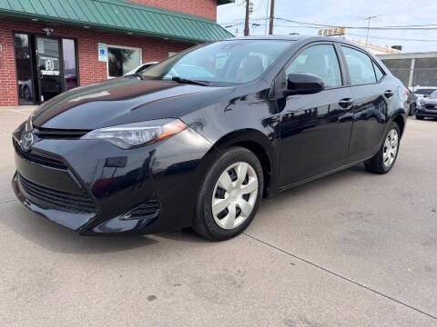 2017 Toyota Corolla LE FWD photo
