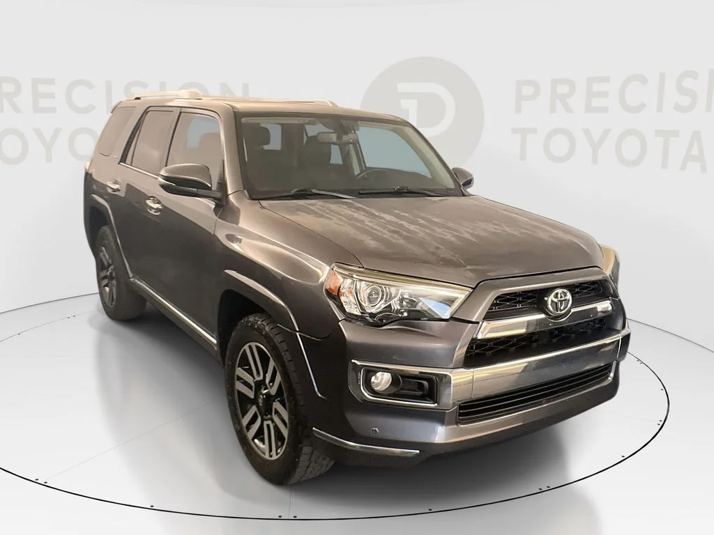 2017 Toyota 4Runner Limited 4WD photo