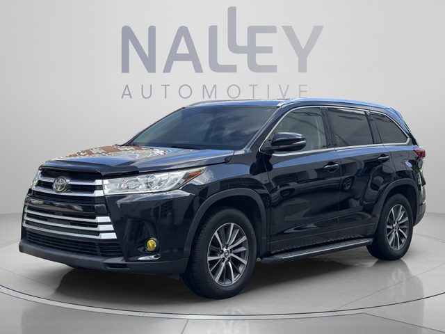 2017 Toyota Highlander XLE FWD photo