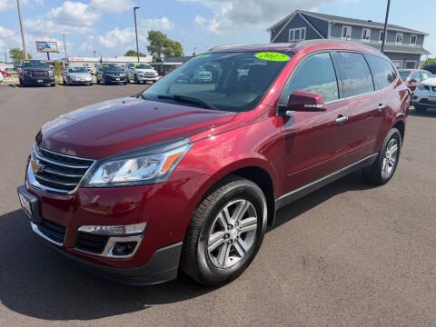2017 Chevrolet Traverse LT FWD photo