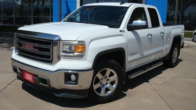 2015 GMC Sierra 1500 SLT 4WD photo