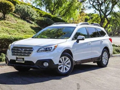 2017 Subaru Outback Premium AWD photo