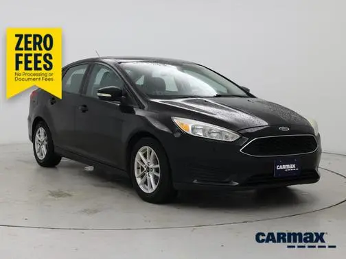 2017 Ford Focus SE FWD photo
