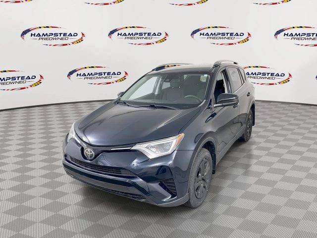 2017 Toyota RAV4 LE AWD photo
