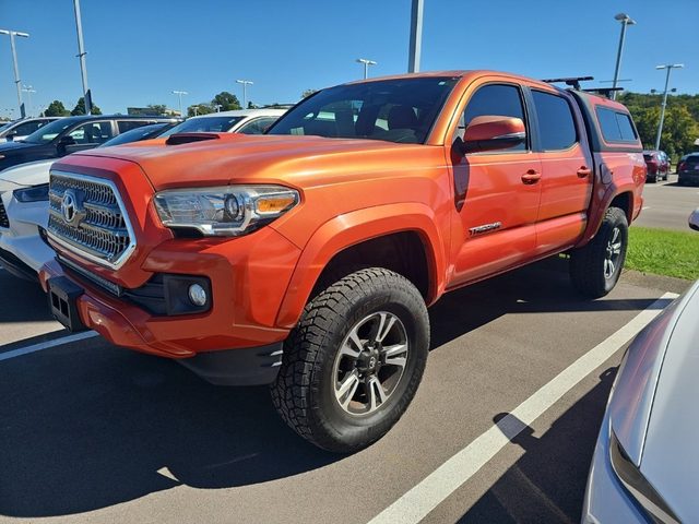 2017 Toyota Tacoma TRD Sport 4WD photo
