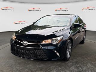 2017 Toyota Camry SE FWD photo