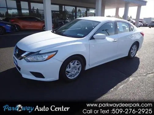 2016 Nissan Altima 2.5 S FWD photo