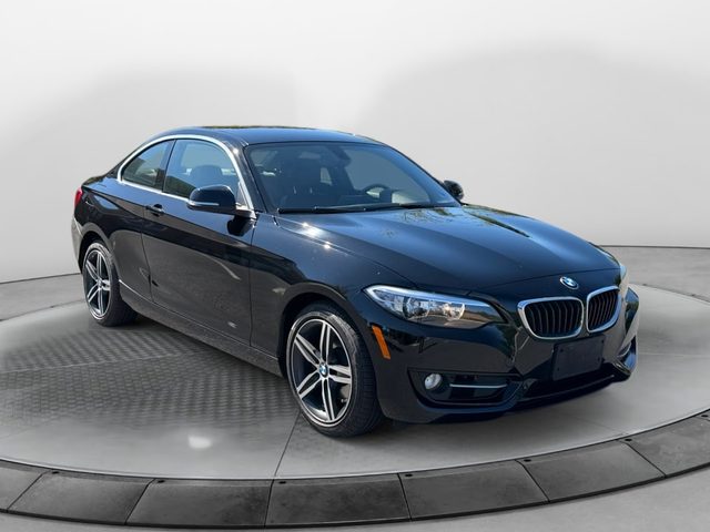 2017 BMW 2 Series 230i RWD photo