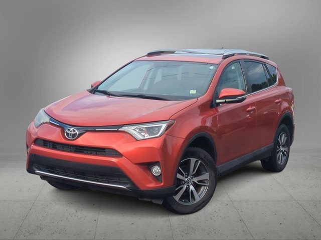 2016 Toyota RAV4 XLE AWD photo
