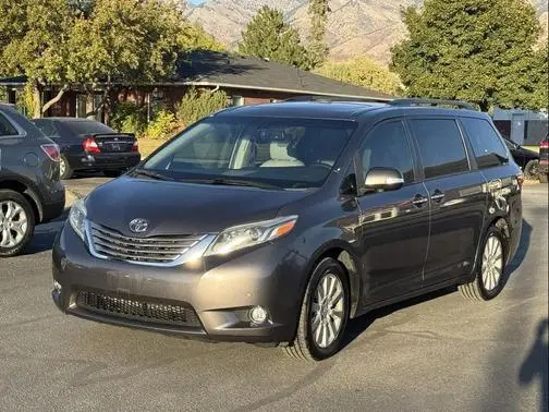 2017 Toyota Sienna Limited Premium AWD photo