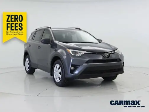 2017 Toyota RAV4 LE FWD photo