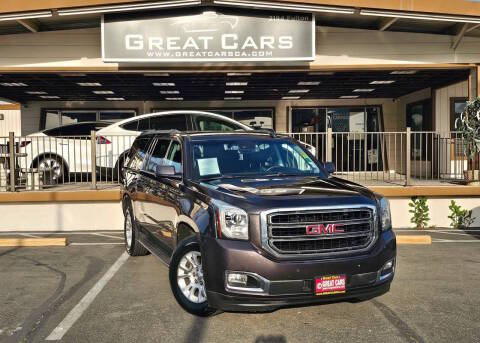 2016 GMC Yukon XL SLT 4WD photo