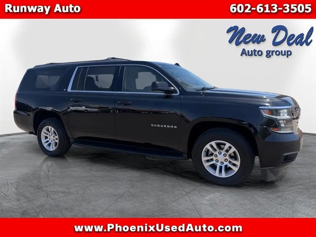 2017 Chevrolet Suburban LT RWD photo