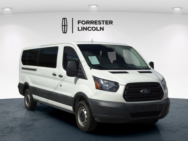 2017 Ford Transit Passenger Wagon XL RWD photo
