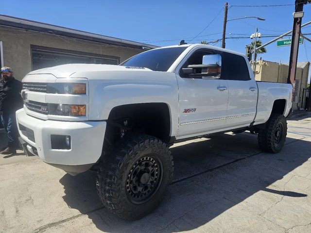 2017 Chevrolet Silverado 2500HD LTZ 4WD photo