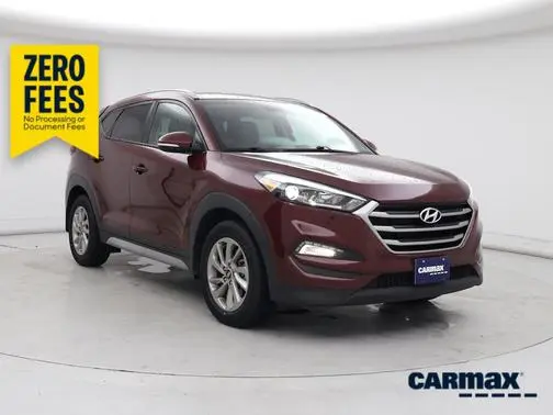2017 Hyundai Tucson SE Plus AWD photo