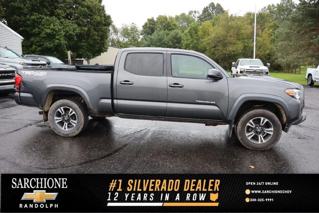 2017 Toyota Tacoma TRD Sport 4WD photo