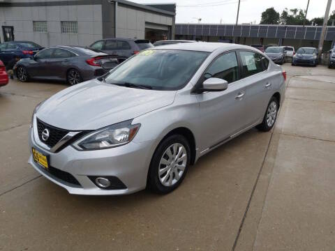 2017 Nissan Sentra S FWD photo