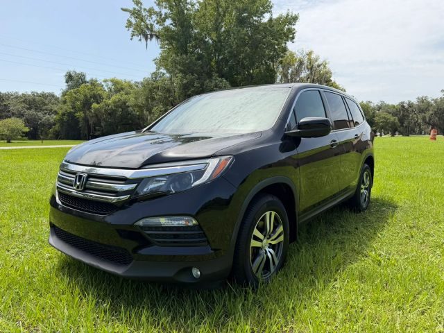 2017 Honda Pilot EX-L AWD photo