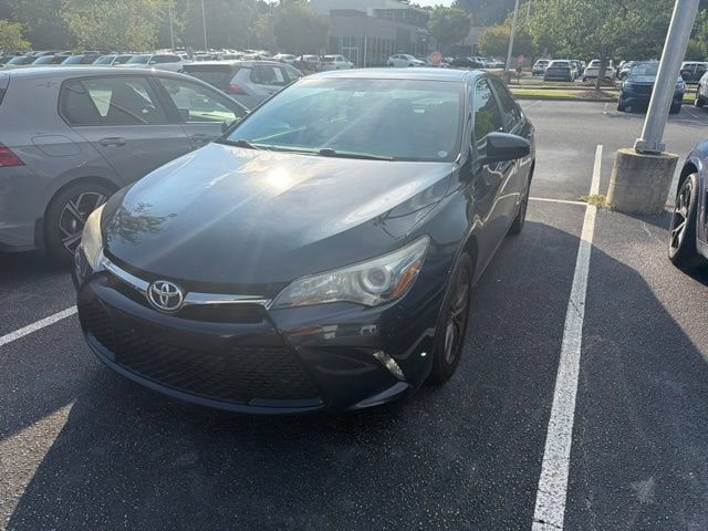 2017 Toyota Camry SE FWD photo