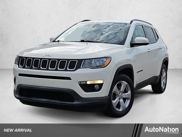 2017 Jeep Compass Latitude FWD photo