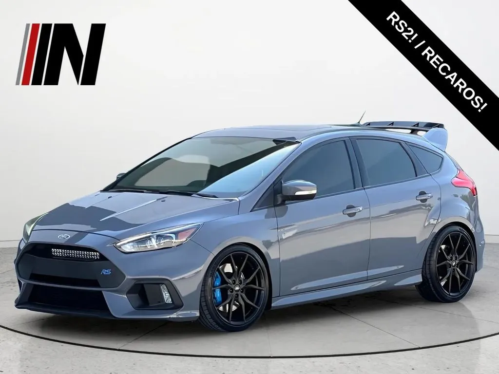 2017 Ford Focus RS AWD photo