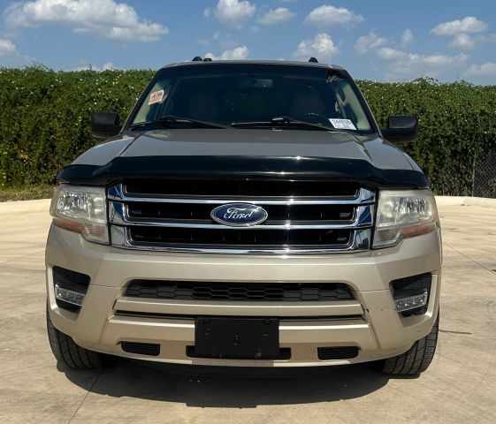 2017 Ford Expedition XLT RWD photo