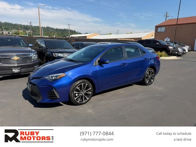 2017 Toyota Corolla SE FWD photo