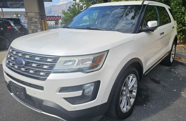 2016 Ford Explorer Limited 4WD photo