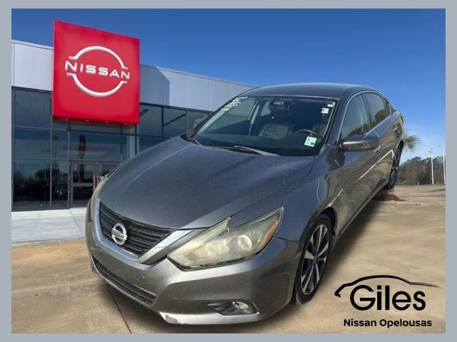 2017 Nissan Altima 2.5 SR FWD photo