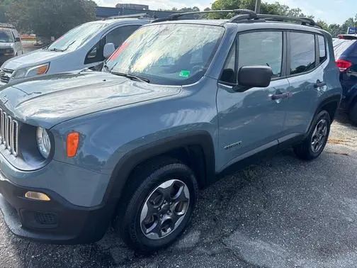 2017 Jeep Renegade Sport 4WD photo